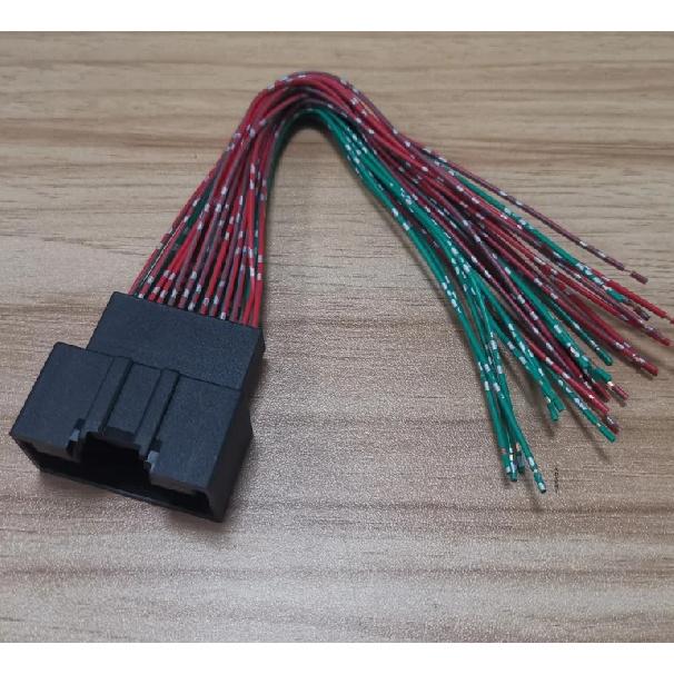 for Ford Mondeo Focus CD plug C240B dashboard C220 plug connector extension cable wire line 2X13 26PIN housing