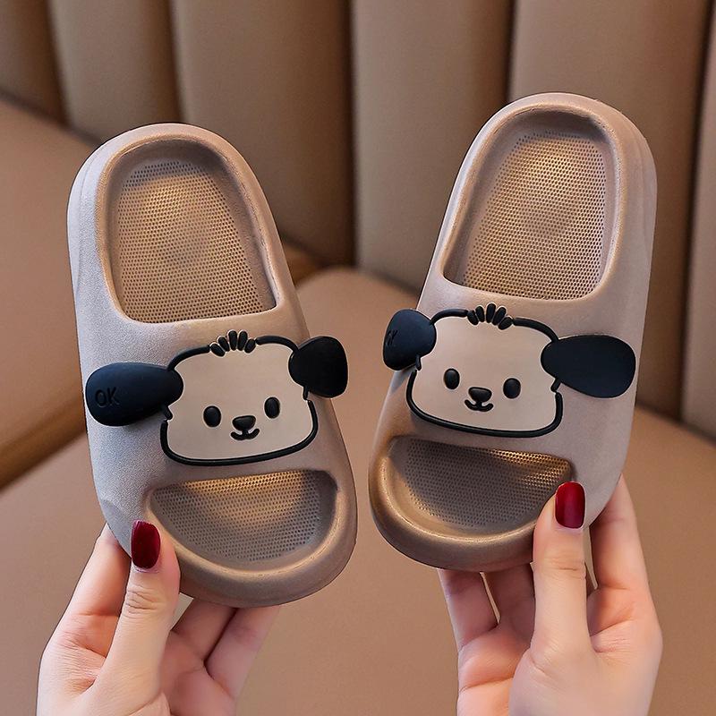 2024 Sommer Cartoon EVA Hausschuhe für Jungen & Mädchen