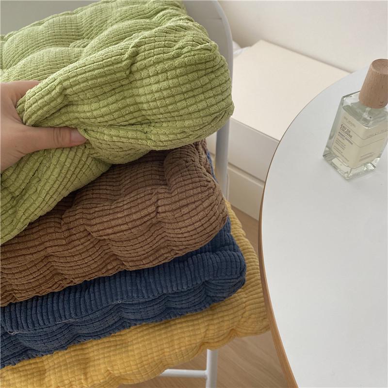 Weiches dickes Polsterkissen für Büro oder Wohnheim - Gegen Gesäßschmerzen, Ideal für langes Sitzen auf Stuhl, Sofa oder Boden