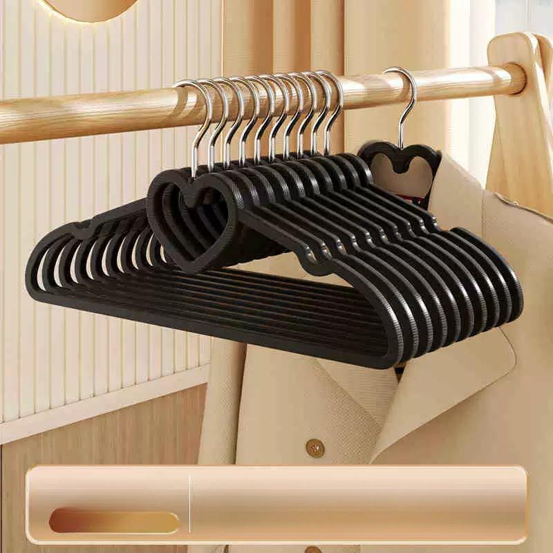 10PCS Clothes Hanger Durable Hanger ABS Heart Pattern Coat Hanger for Adult Children Clothing Hanging Supplies