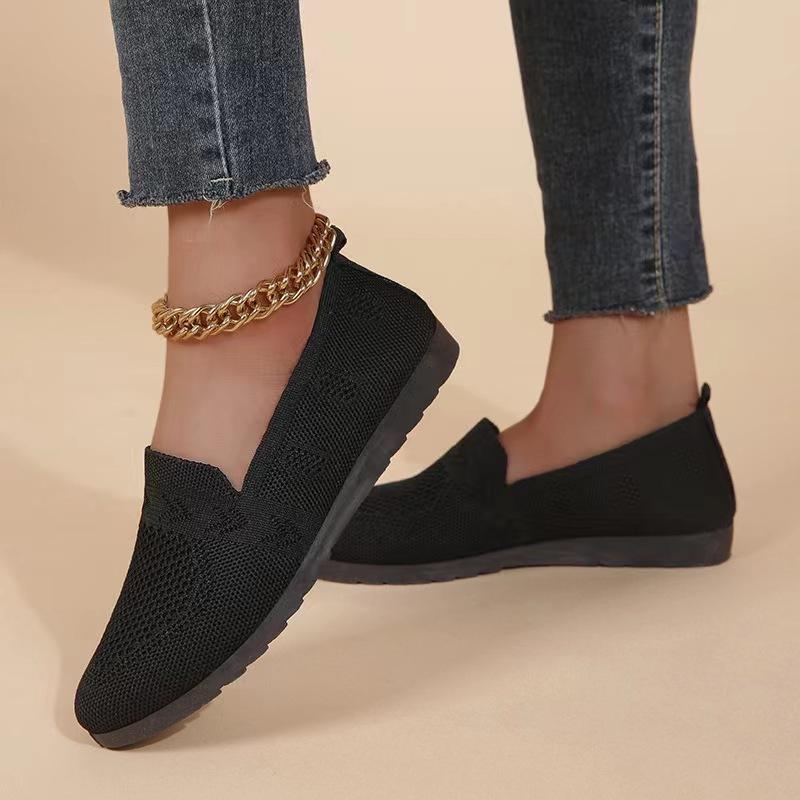 Foreign Trade Large-size Casual Women's Shoes Fly-woven Breathable One-pedal Mother Shoes Mesh Surface Shallow Mouth Flat Bottom Comfortable Lazy Sho