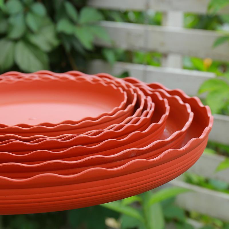 Round Plastic Lace Flower Pot Tray with Wheels