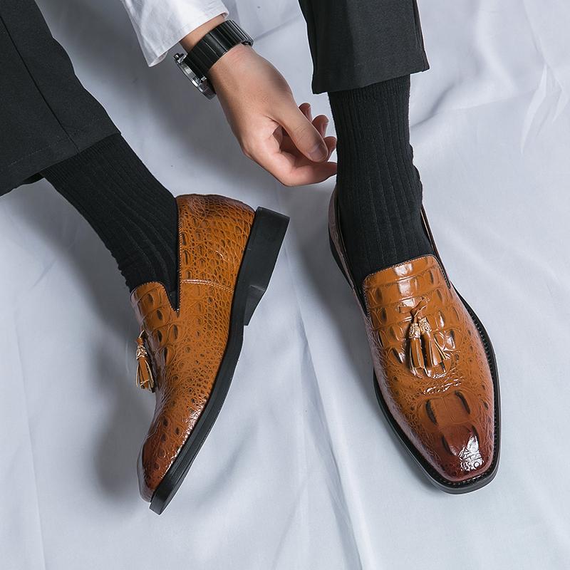 Herren Slipper Modischer britischer Fransenstil Hochzeitsfeier Outdoor Freizeit Business Walking Herren Alltägliche Büroschuhe 38-48