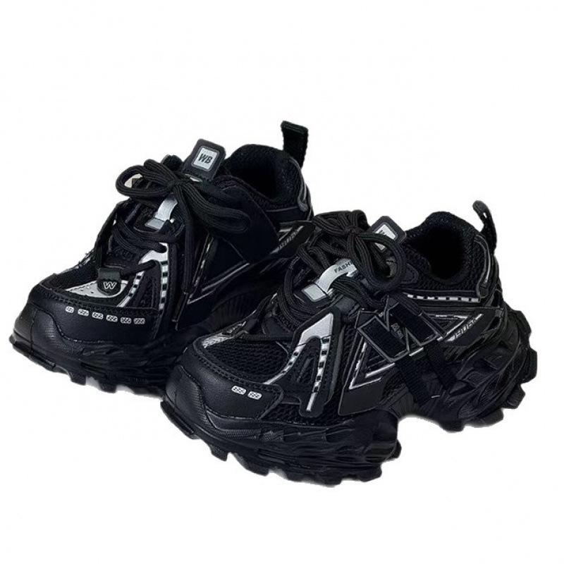 2026 Vår Barn Trendiga Lätta Mesh Löparskor - Andningsbara Unisex Sport Sneakers