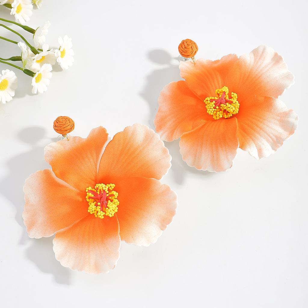 Fashion exaggerated flower earrings Bohemian vacation temperament petal stud earrings summer temperament earrings women