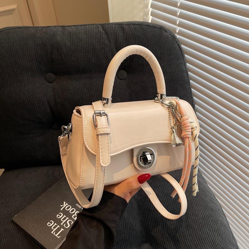 Premium Retro Small Bag Women's New Spring and Summer Versatile Messenger Bag Portable Small Square Bag