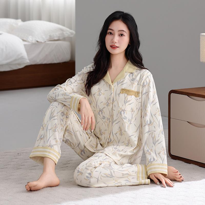 Women's pure cotton spring and autumn pajamas long sleeves can be worn outside autumn women's high-end cardigan loungewear cotton suit