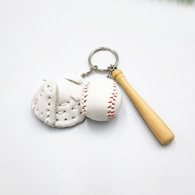 

Three-Piece Baseball Keychain Set: Fan Souvenirs & Gifts