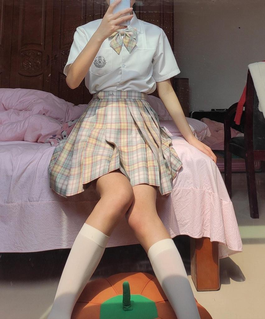 Women's Velvet Thigh High Stockings - Black Over Knee & Mid High Socks