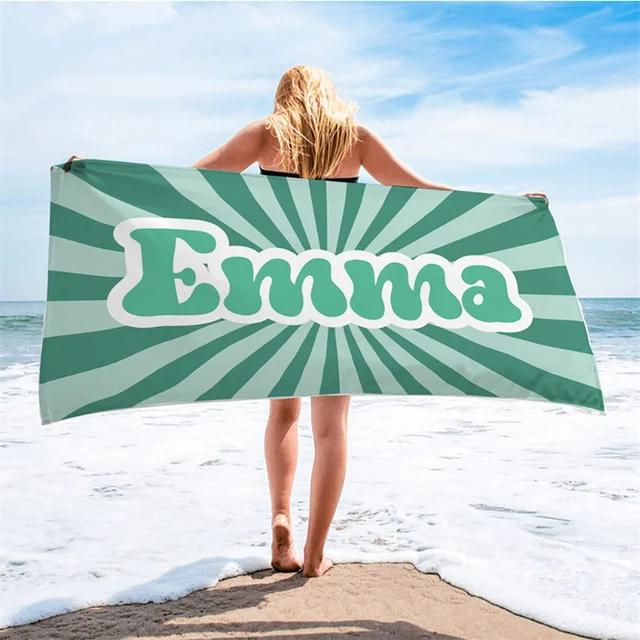 

Многоцветный радиальный градиентный шрифт с именем полотенца Персонализированное пляжное полотенце Банное полотенце Полотенце с именем бассейна Банное полотенце 50x100cm