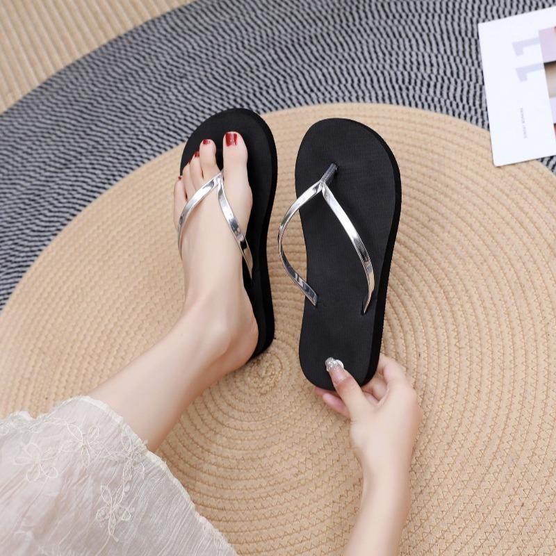 Flip Flops Women Summer Outside Flat Bottomed Beach Shoes Sandals Shoes for Women Slippers Indoor House Chaussure Femme