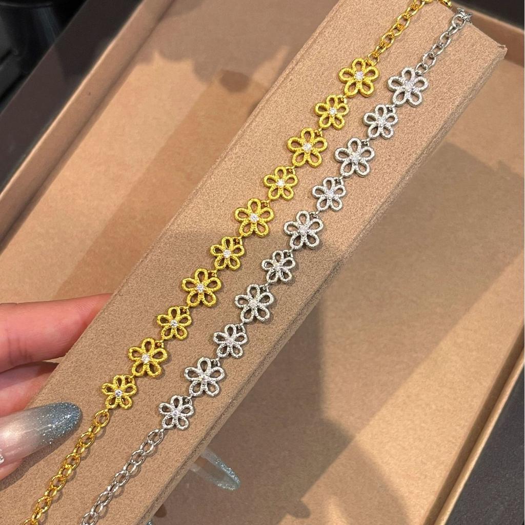 French Retro Lace Flower Bracelet Femininity Versatile Niche High-End Garland Point Diamond Jewelry