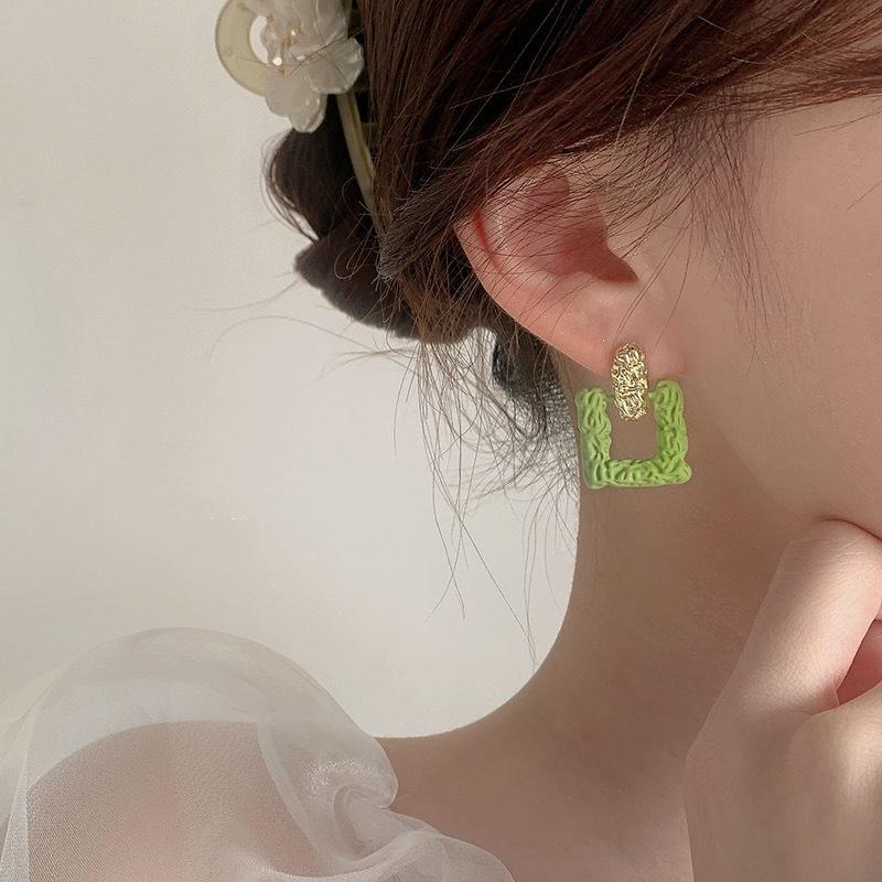 Trend Green Color Hollow Square Drop Earrings for Women Geometry Ear Jewelry Fashion Statement Girl Birthday Gift