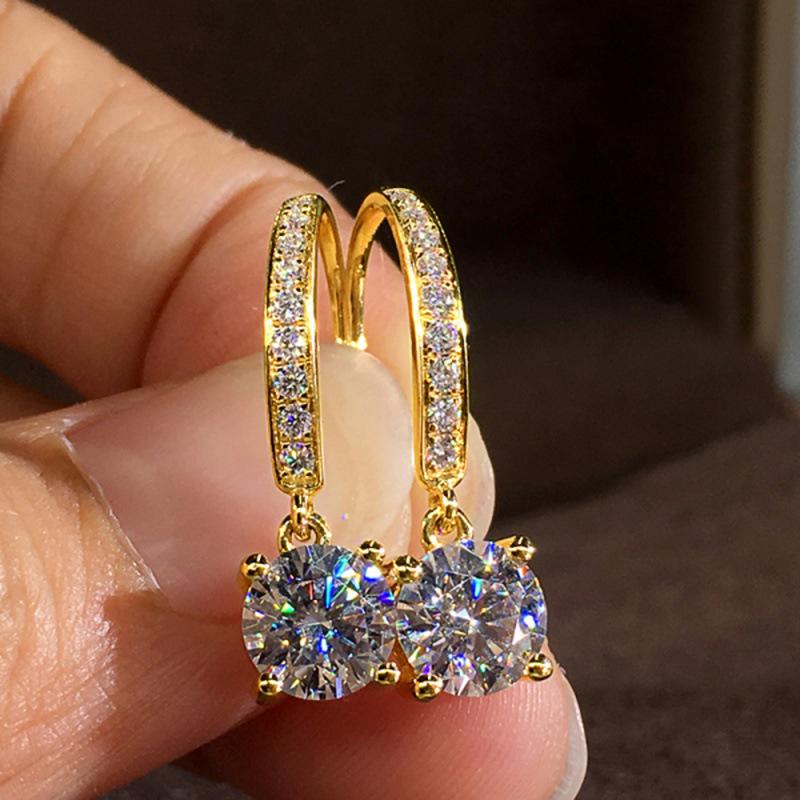 Glitzernde Hakenohrringe mit vier Krallen - Design mit acht Herzen und Pfeilen für Frauen