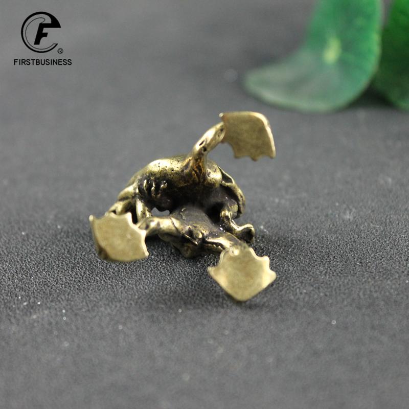 Antique Pure Copper Solid Frogs Wrestling Tea Pet Statue Brass Animal Table Ornament Accessories Home Decoration for Living Room