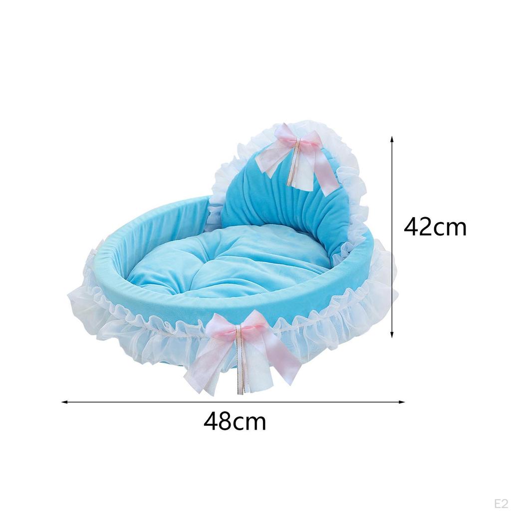 Bed for Small Dogs And Cats with Lace Detailing