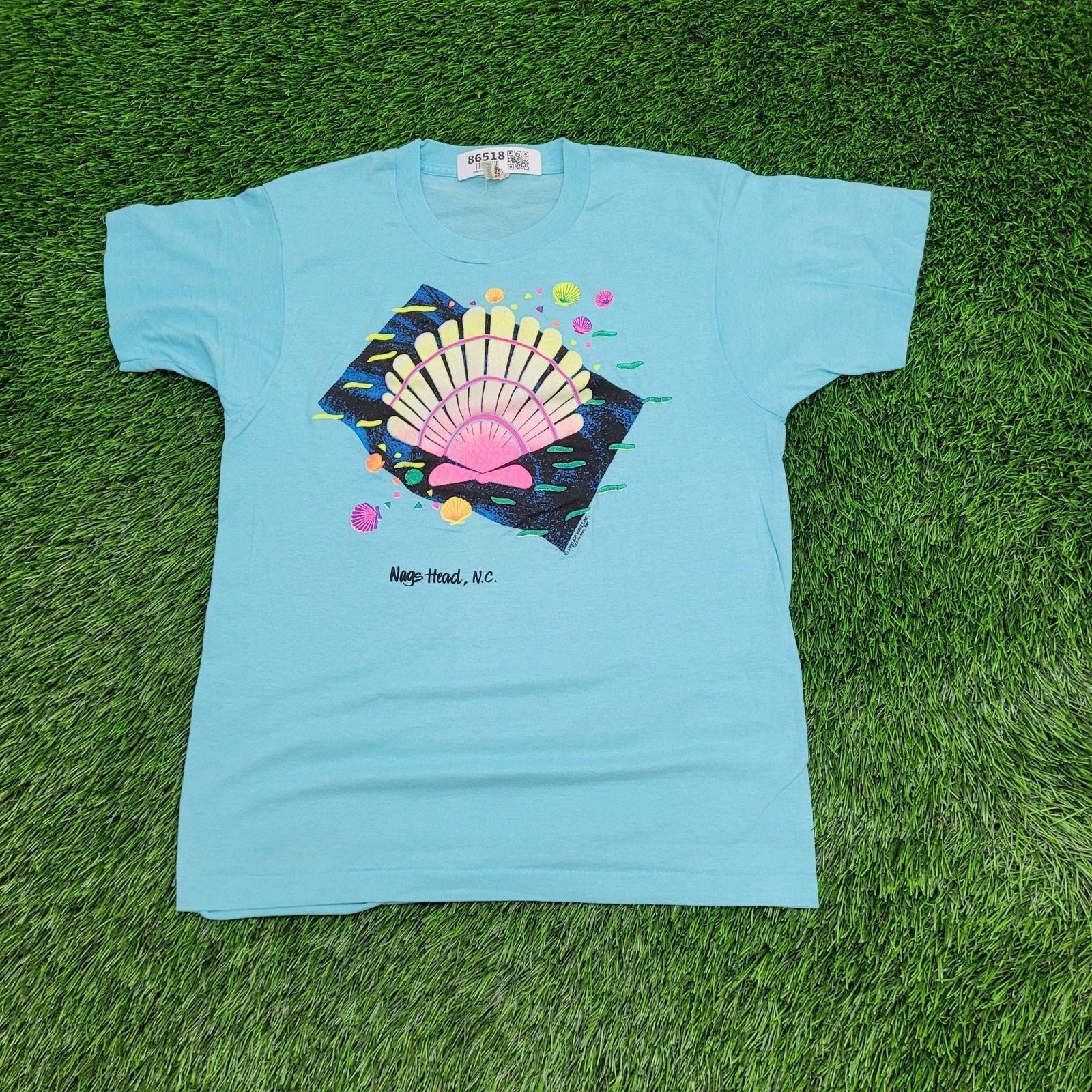 Vintage 90s Nags-Head Shell Shirt Small 18x24 North-Carolina S