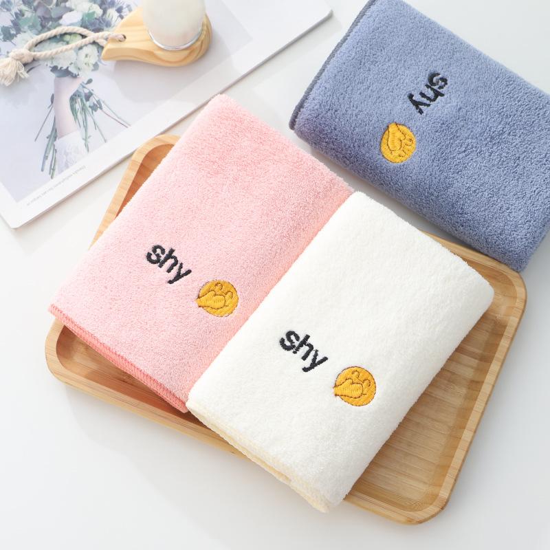 The towel is thick and soft for adults, and it absorbs water without shedding hair. It is better than pure cotton. Douyin is popular for