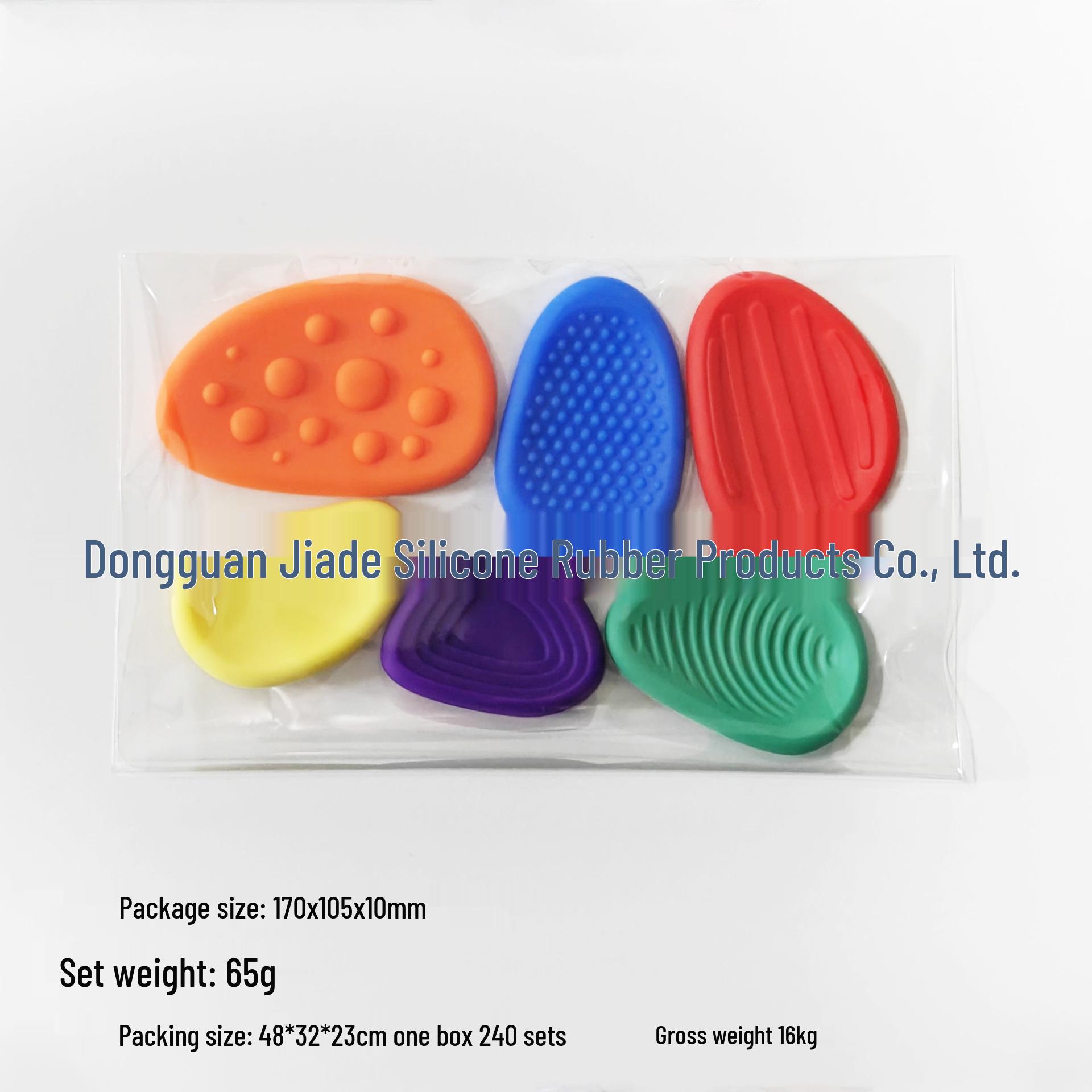 

Мягкая сенсорная игрушка-камень для снятия стресса у детей