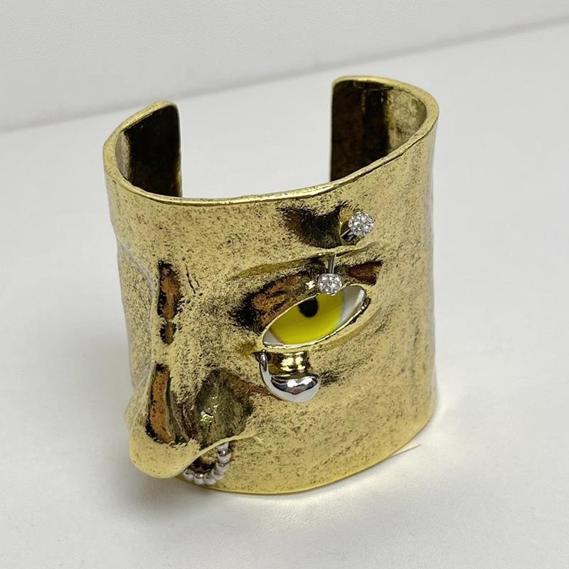 

Преувеличенный винтажный трехмерный браслет для женщин с глазами и носом, открытый браслет с чертами лица, ювелирный аксессуар, подарки