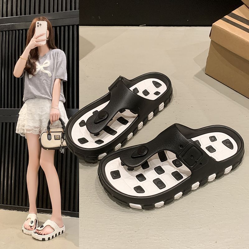 Seaside flip-flops women's 2025 summer new outer wear flat-bottomed cute home slippers pinched feet girl heart cool slippers