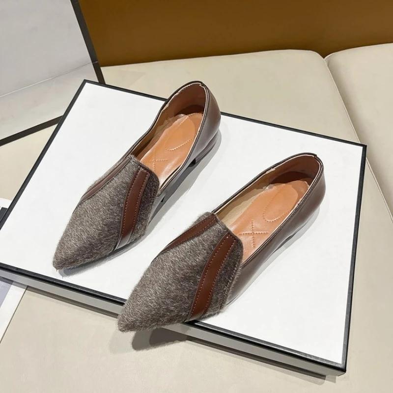 New Classic Women's Low Heel Pointed Shallow Mouth Shoes Luxury Designer Patch Casual Shoes Popular Women