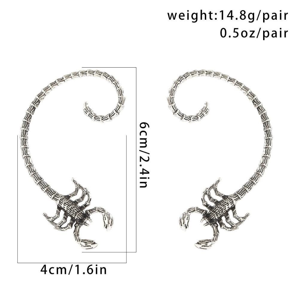 Hip Hop Personality Ancient Silver Metal Stereo Scorpion Bending Ear Contour Stud Earrings for Women Halloween Ear Hook Jewelry