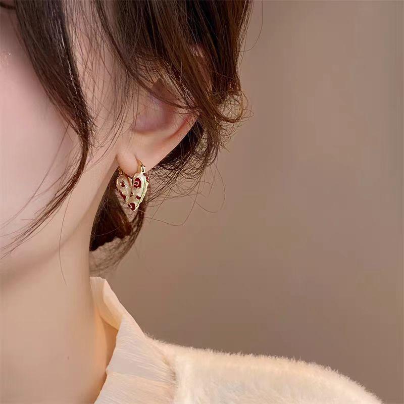 Contrast Color Striped Love Earrings Women's High-end Ear Buckles Unique Niche Design Earrings