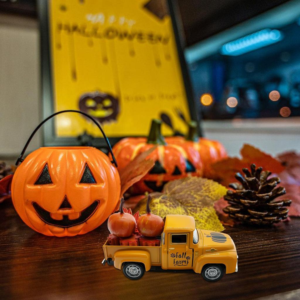 Vintage Metal Pickup Truck Model With Pumpkin Maples Leaf Ornaments Autumn Harvest Thanksgiving Decors For Tiered Tray