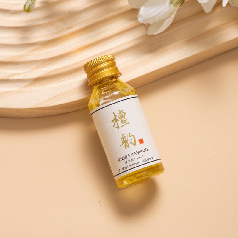 Pungă de Hârtie Kraft B&B Set de Articole de Toaletă Hoteliere de Unică Folosință: Periuță de dinți, Pastă de dinți, Gel de duș.