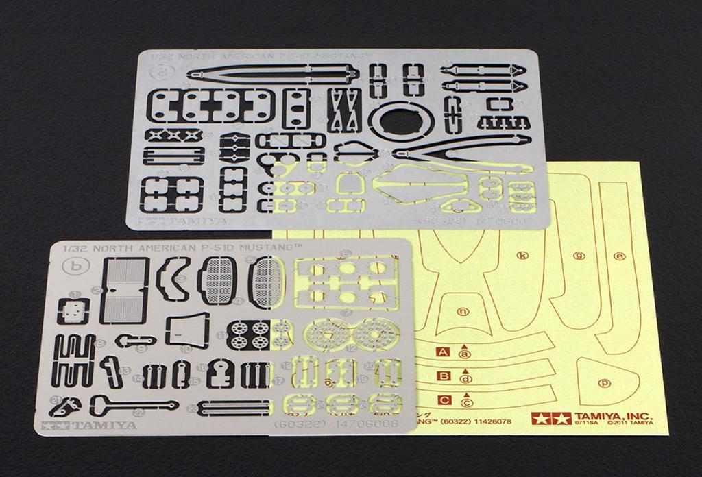 Tamiya Aircraft Series 22 Army North American Mustang Plastic Model Kit 60322 1/32 No. U.S. P-51D