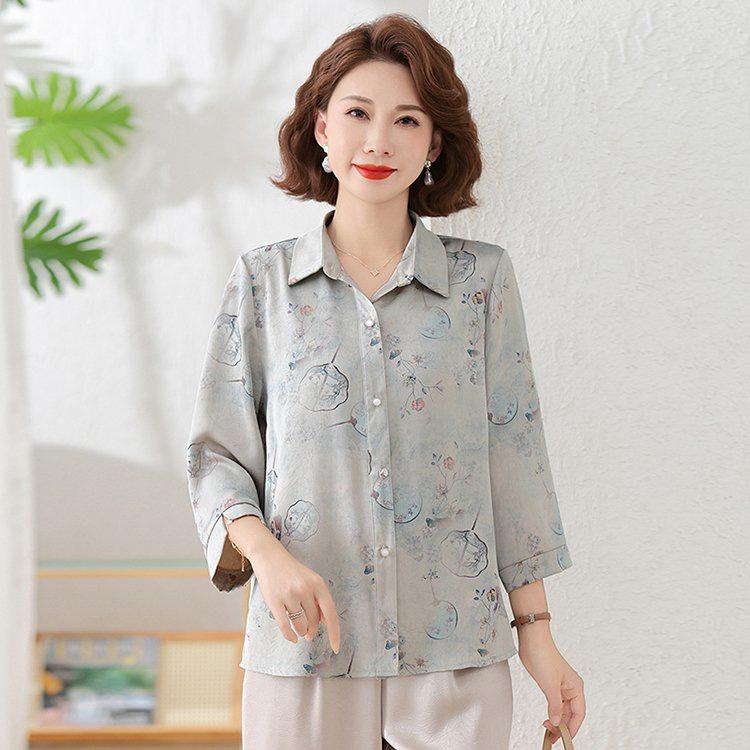 Stylish Three-Quarter Sleeve Plus Size Summer Shirt for Middle-Aged Women