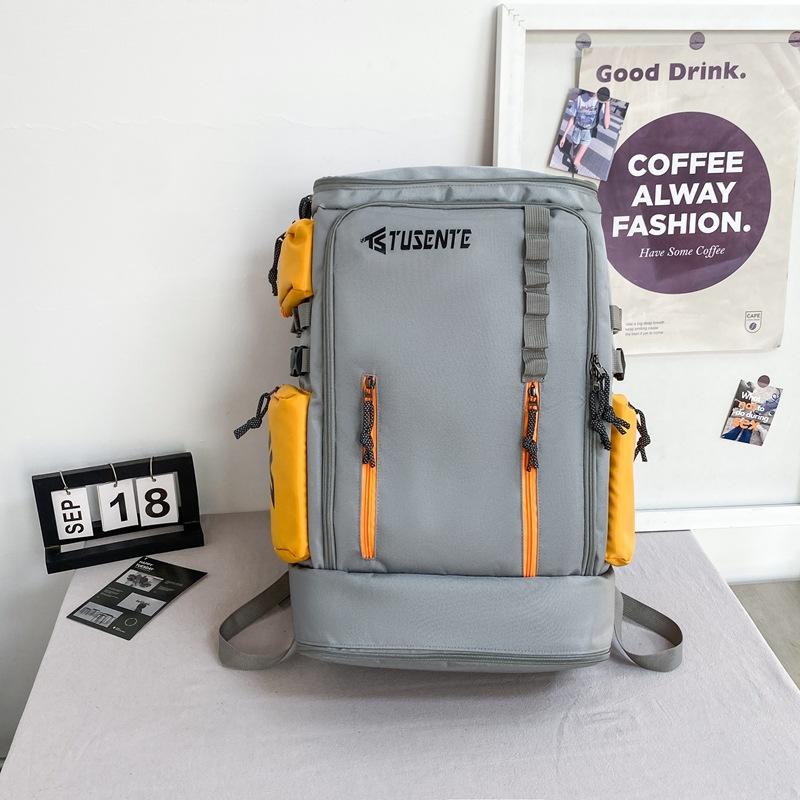 

New high-value multi-purpose mountaineering travel backpack couple sports outdoor picnic commuting large-capacity backpack 36-55L серый