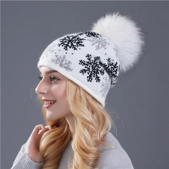 Women's Wool & Rabbit Hair Blend Snowflake Pullover Hat with 15CM Genuine Raccoon Fur Pom Pom