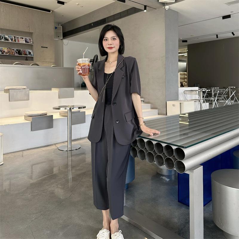 Plus Size Korean Style Women's Summer Suit: Thin Casual Jacket with Nine-Point Pants