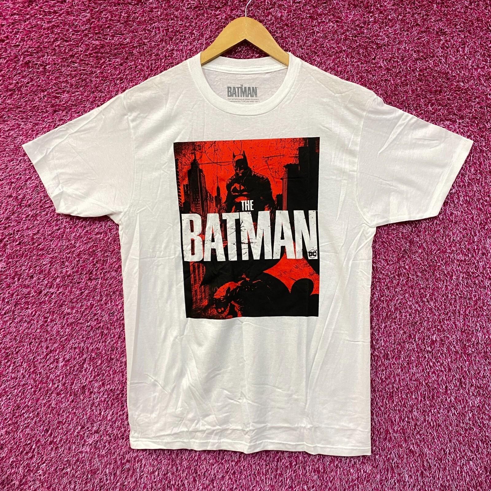 The Batman Robert Pattinson Movie Poster Tshirt size medium XXXXL