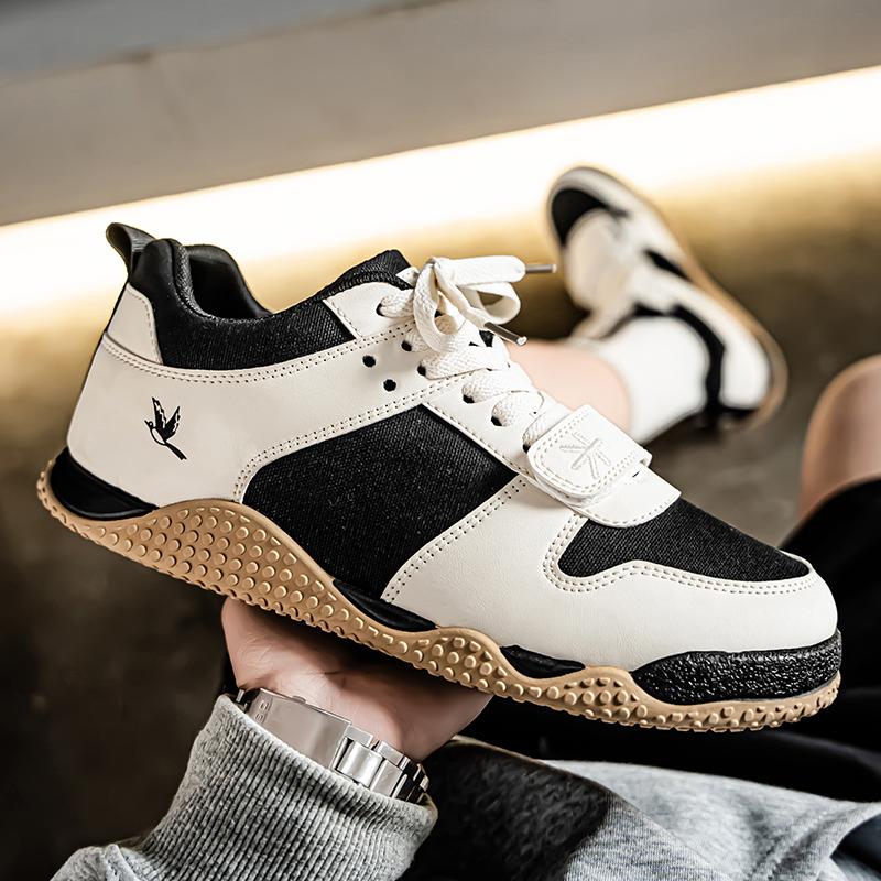 Men’s Red Sports Shoes Casual Green Street Style Running Sneakers Students Over Sized White Skateboard Shoes