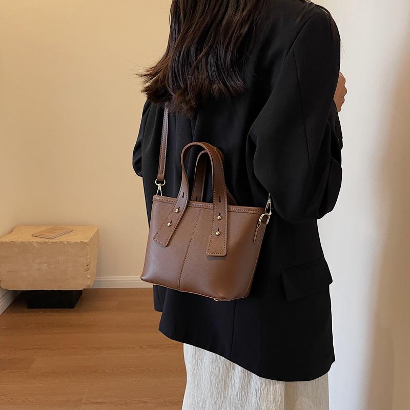 Geantă de mână Damă Nouă Versatilă de Umăr Tip Crossbody Tip Găleată