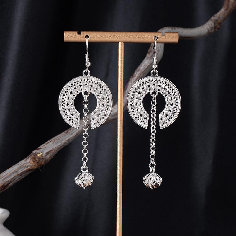 Retro Peacock Phoenix Ethnic Style Earrings Guizhou Scenic Spot Earrings Bohemian Style Long Earrings