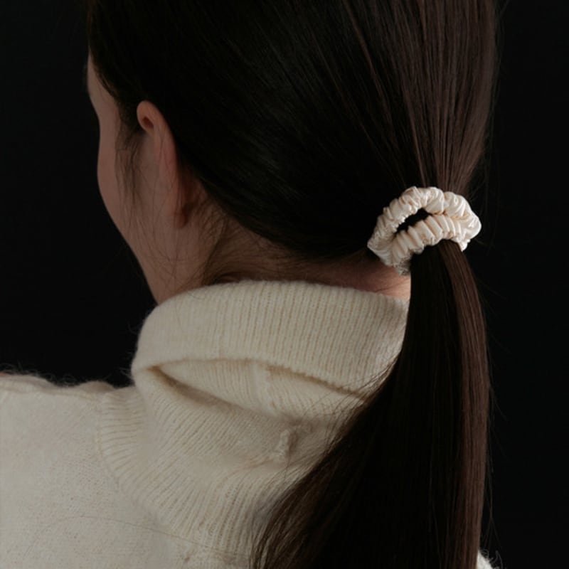 OVT-U High Density Silk Scrunchie (S)