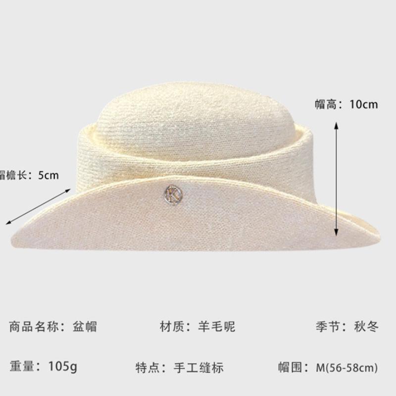 French Hepburn style elegant white top hat women's gold wind big head circumference retro wool woolen face little fisherman hat