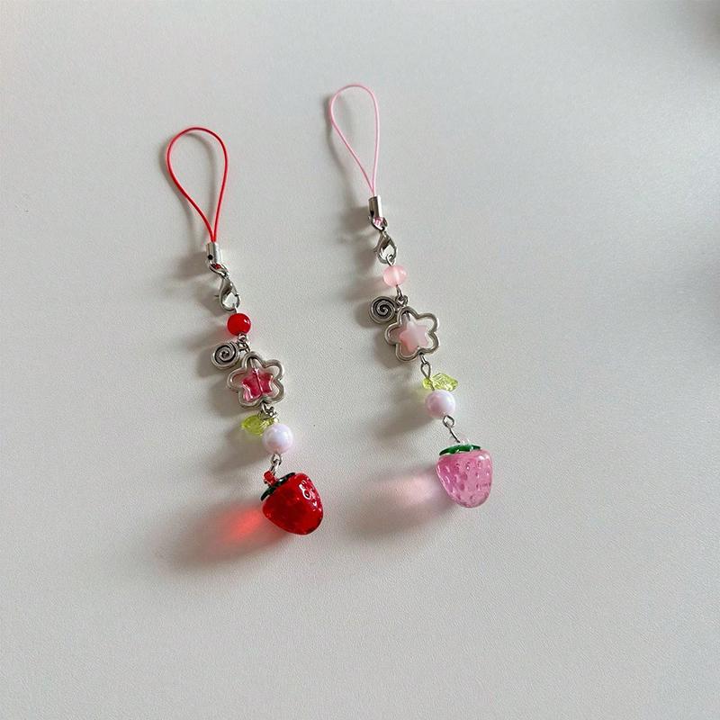 Lightweight Sweet Cute Strawberry Keychain Cellphone Charm Lanyard Lovely Fruits Bag Chain for Girls Aesthetic Jewelry Props