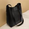Autumn and Winter Large-capacity Women's Bag 2025 New Fashion Versatile Trendy Korean Version Retro Tote Bag Women's Shoulder Messenger Bag