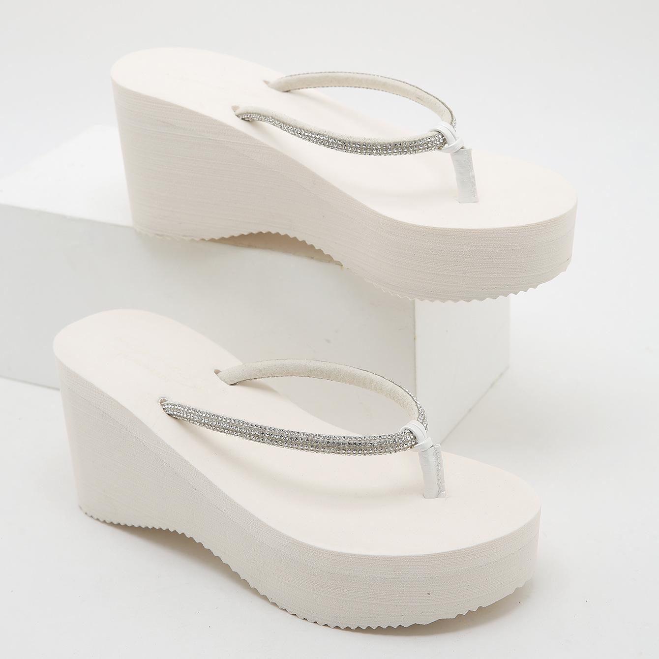 

Женские хрустальные шлепанцы на танкетке: Платформа 8 см, Стразы, Пляжный разделитель пальцев Size 35