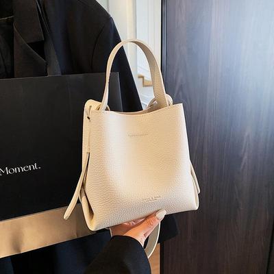 Damentaschen – Henkeltaschen