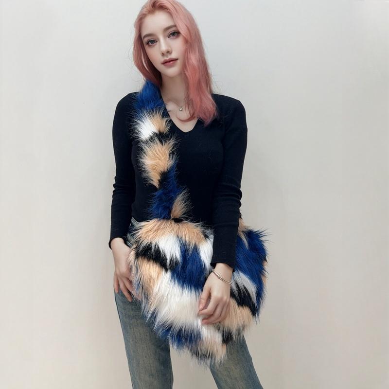 Winter New Women's Shoulder Bags High-end Imitation Fox Fur Ladies Handbag Fashion Trendy Heart Shape Soft Plush Messenger Bag for Women's Day Gifts
