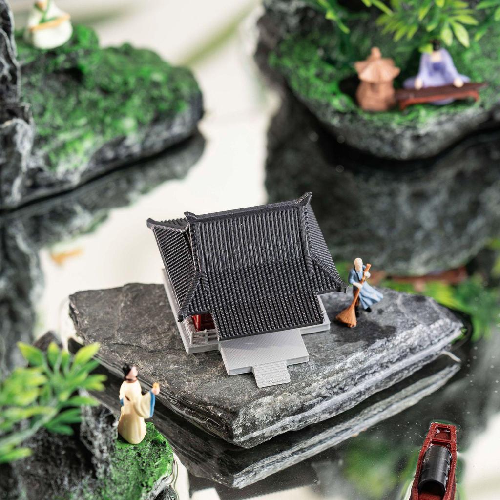 Model mikrokrajinky a bonsaje: Malebný starověký pavilon s kamennou skalkou a vodní nádrží
