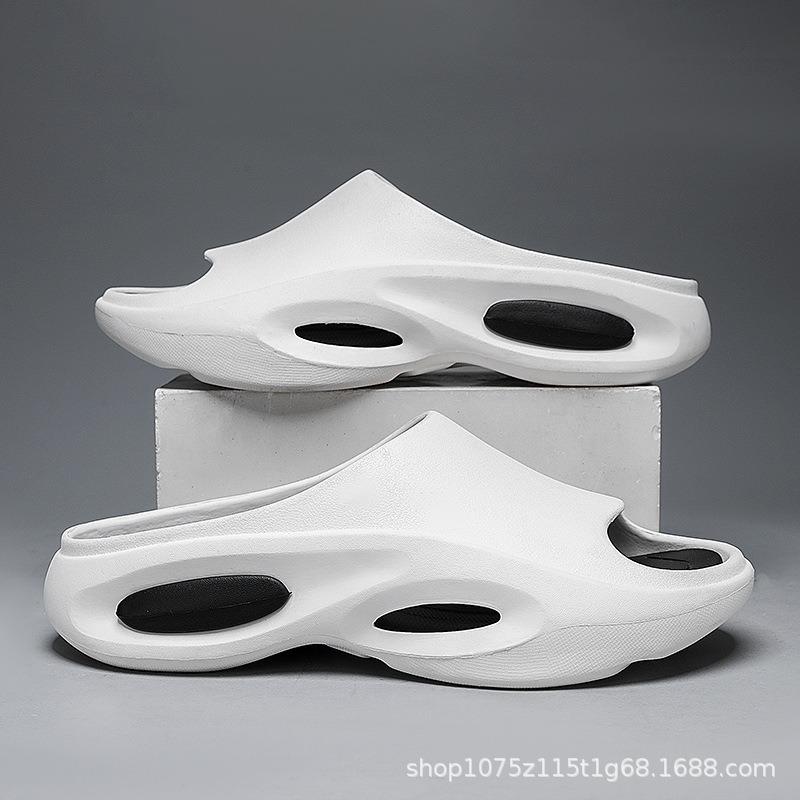 Slippers Men's New Summer Soft Bottom Non-slip Casual Sandals Fashion Double Color Beach Thick Bottom Sports One-word