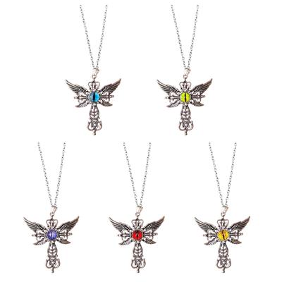 Adjustable Chain Crosses Necklace Elegant Crosses Necklace with Demon Wing Pendant Unique Neck Chain Accessory