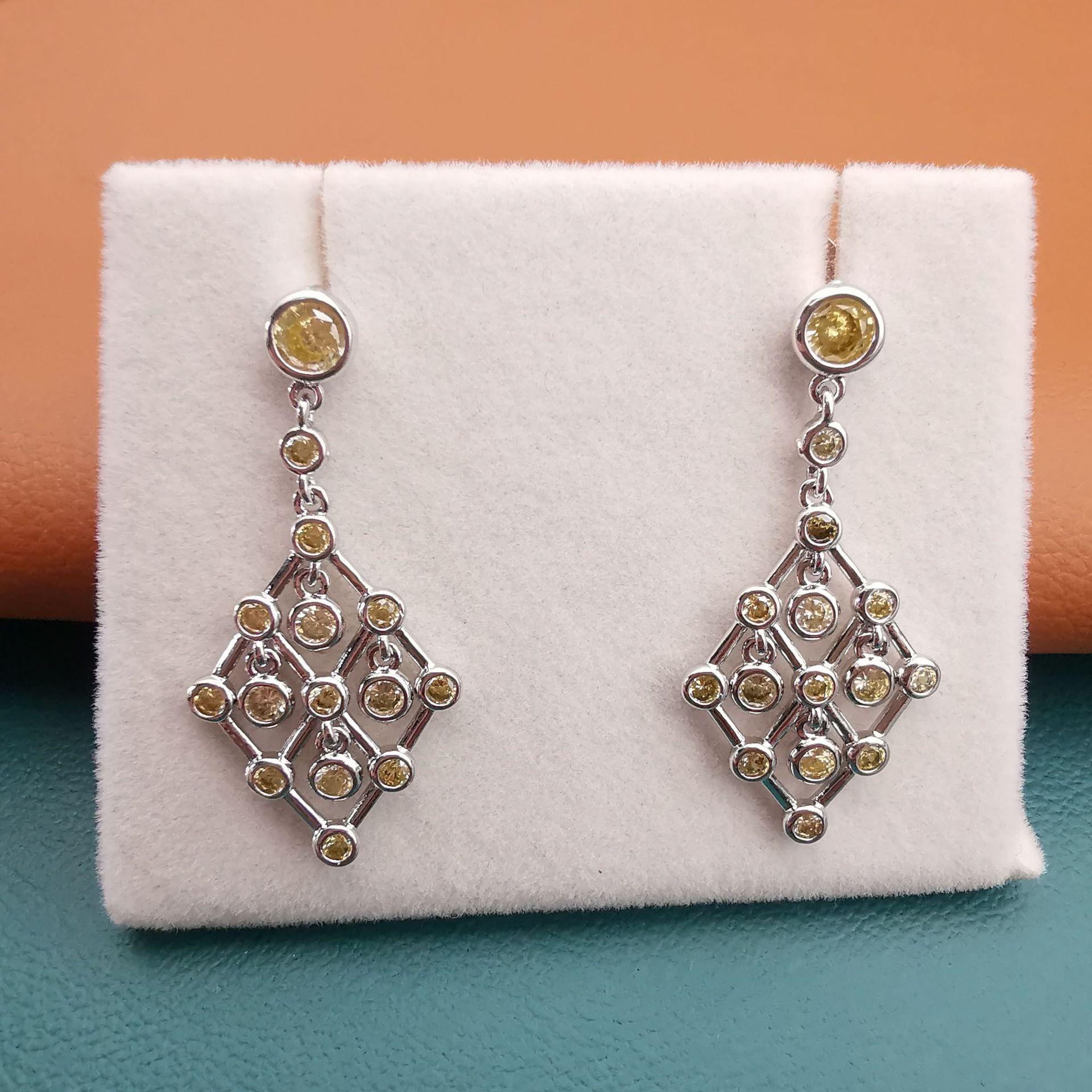 

Новые модные минималистичные серьги в японском и корейском стиле с цирконами